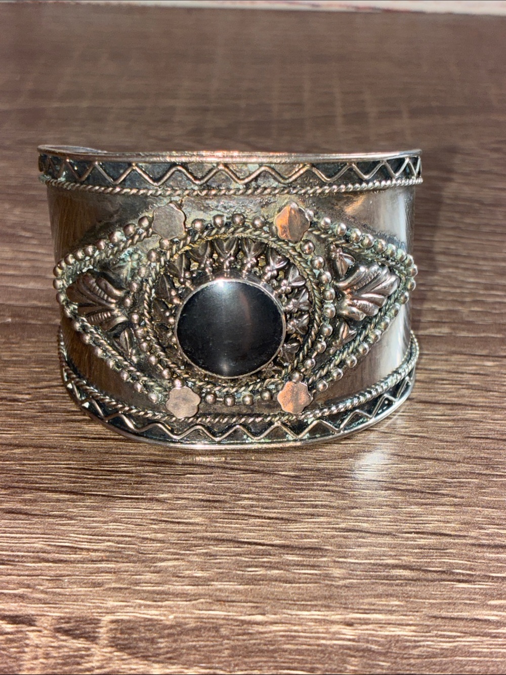 Vintage Antique-Style Silver Tone Black Stone Cuff Bracelet